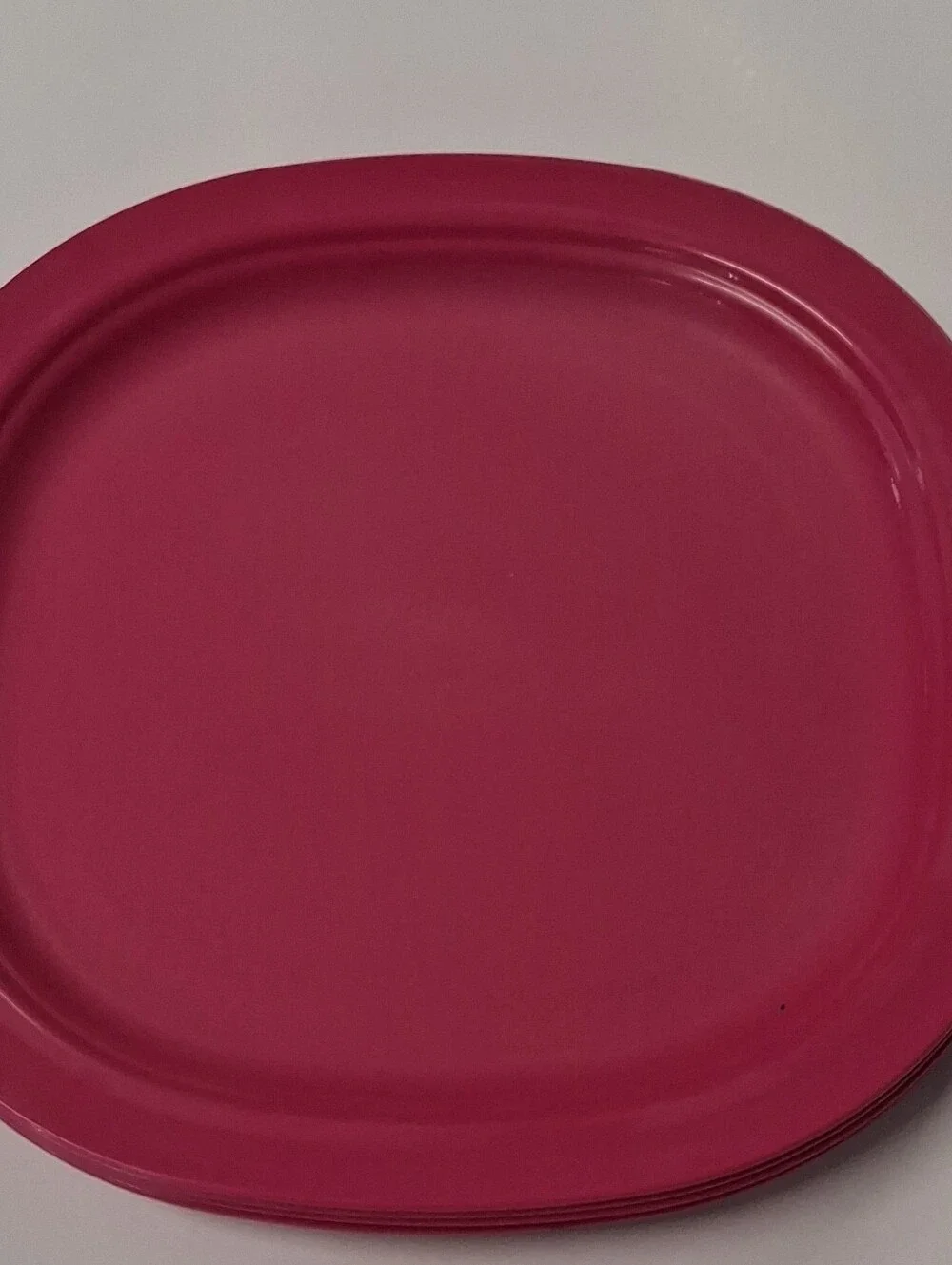 Magenta Square Dinner Plate Set (4) - Home Dining